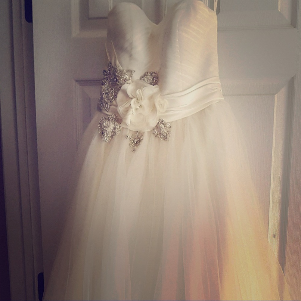 Wedding dress
